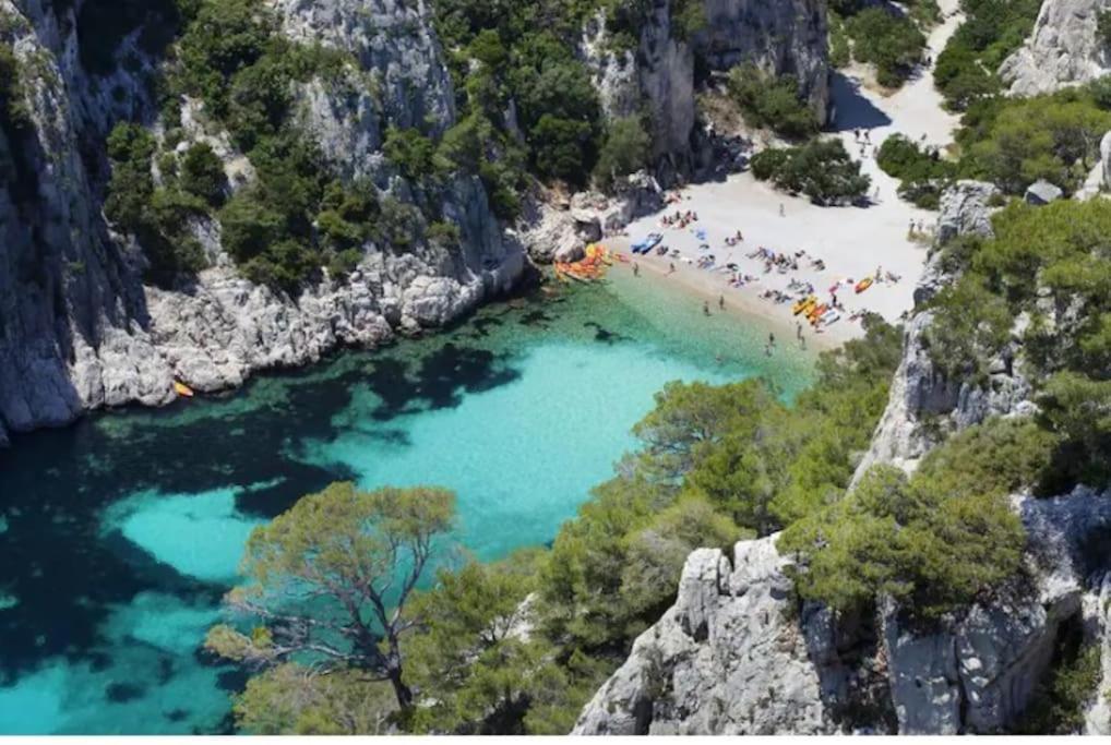 Apartmán Duplex Notre Dame Du Mont Climatisation Marseille Exteriér fotografie